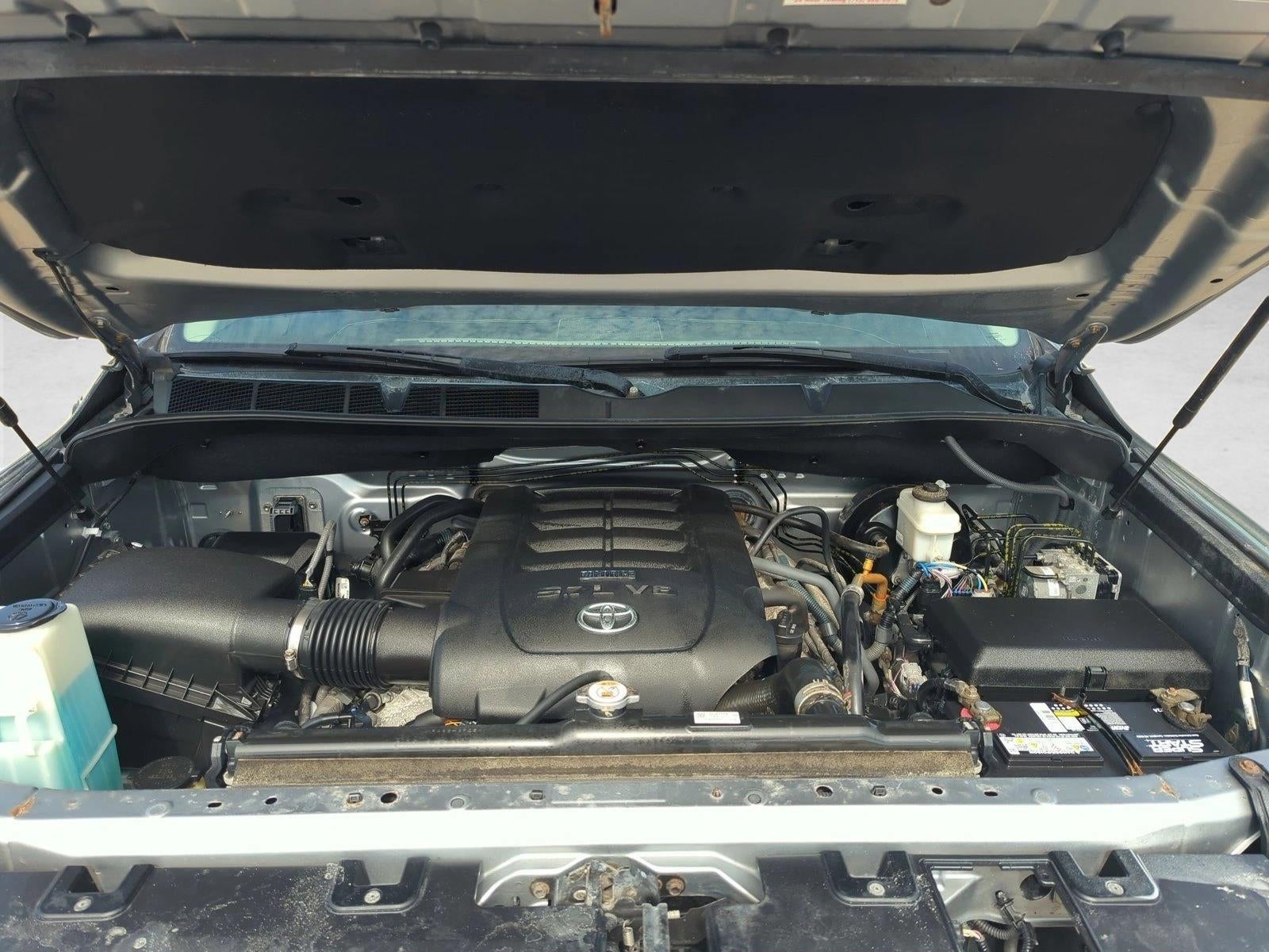 2018 Toyota Tundra 4WD 4WD Platinum CrewMax 5.5' Bed 5.7L FFV (SE)