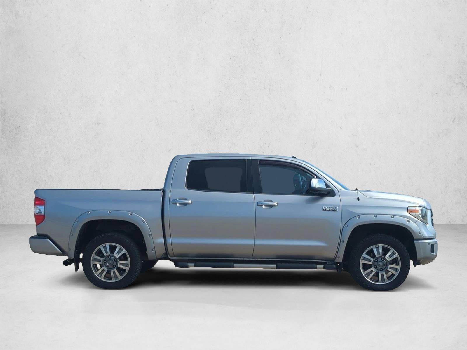 2018 Toyota Tundra 4WD 4WD Platinum CrewMax 5.5' Bed 5.7L FFV (SE)
