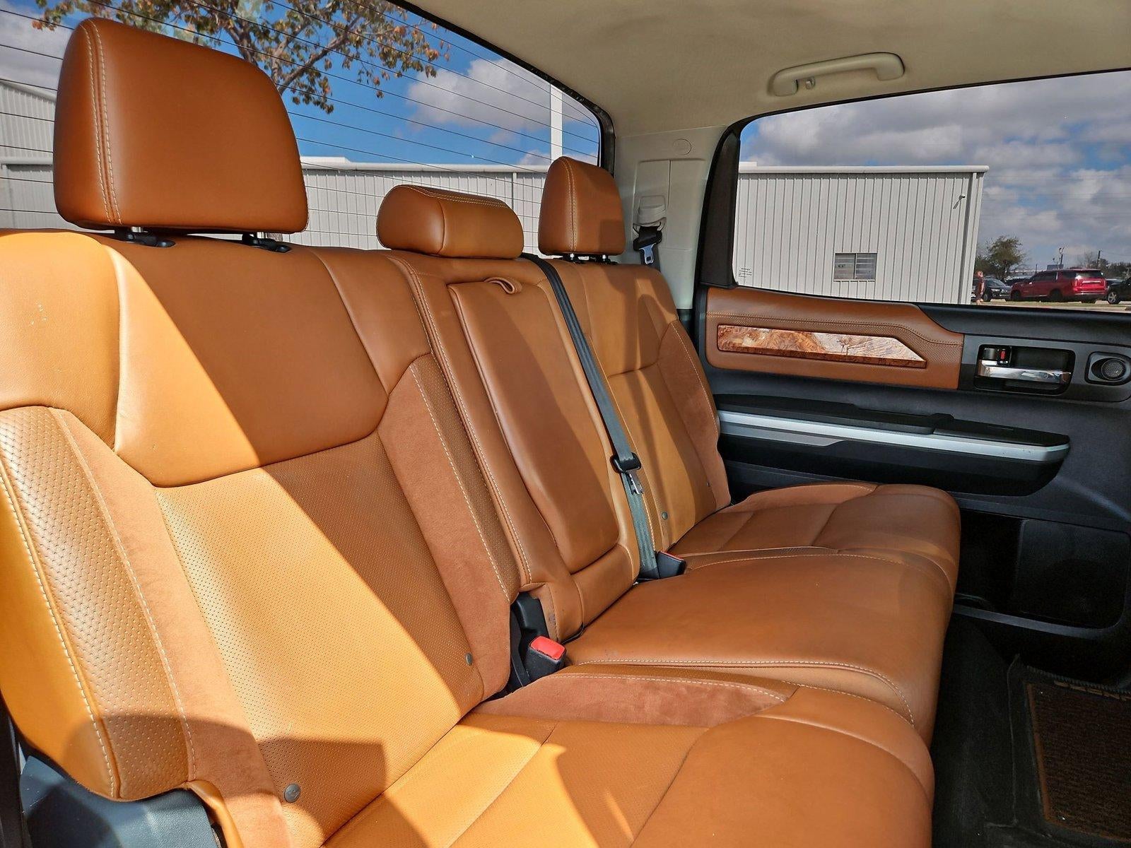 2015 Toyota Tundra 4WD Truck 4WD CrewMax Short Bed 5.7L FFV 1794 (Natl)