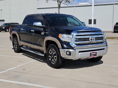 2015 Toyota Tundra 4WD Truck 4WD CrewMax Short Bed 5.7L FFV 1794 (Natl)