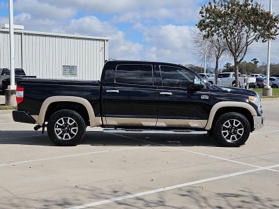 2015 Toyota Tundra 4WD Truck 4WD CrewMax Short Bed 5.7L FFV 1794 (Natl)