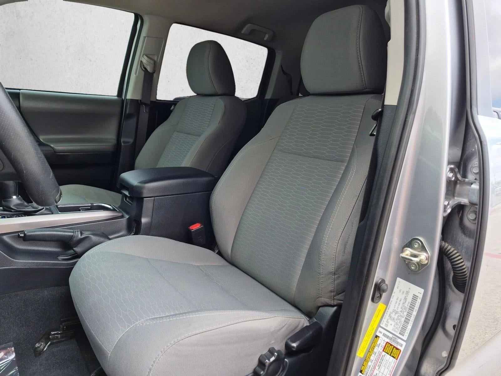 2017 Toyota Tacoma SR5 Double Cab 5' Bed V6 4x2 AT (GS)