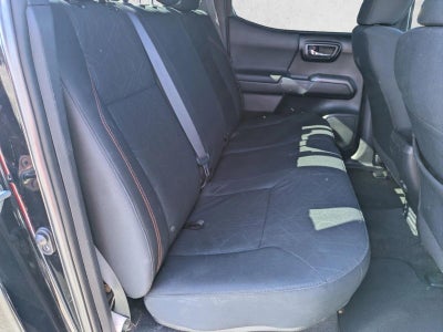 2017 Toyota Tacoma TRD Off Road Double Cab 5' Bed V6 4x4 AT (Natl)