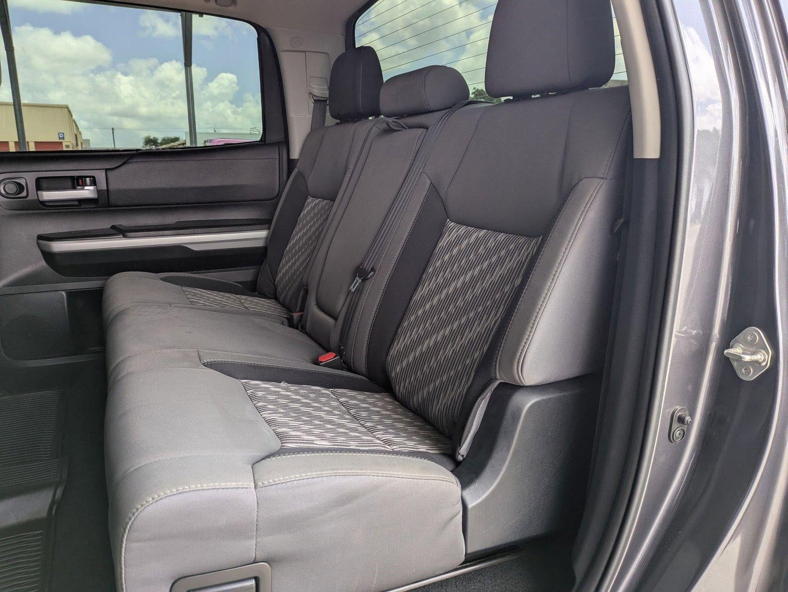 2018 Toyota Tundra 4WD 4WD SR5 CrewMax 5.5' Bed 5.7L (SE)