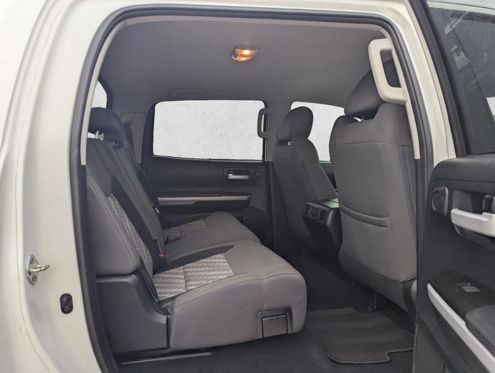 2018 Toyota Tundra 2WD 2WD SR5 CrewMax 5.5' Bed 5.7L (SE)