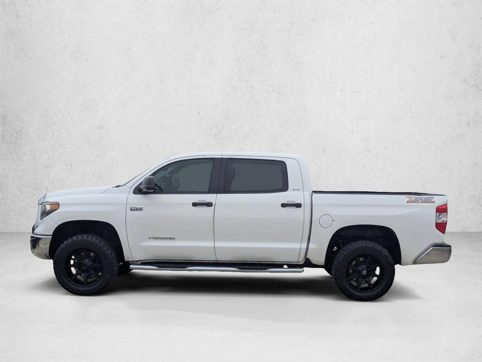 2018 Toyota Tundra 2WD 2WD SR5 CrewMax 5.5' Bed 5.7L (SE)