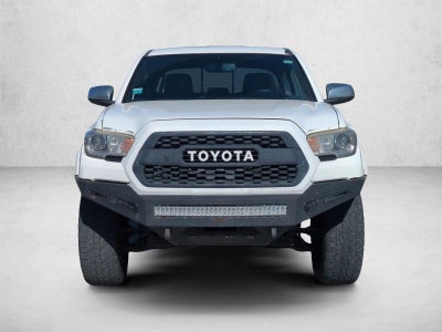 2017 Toyota Tacoma Limited Double Cab 5' Bed V6 4x4 AT (Natl)