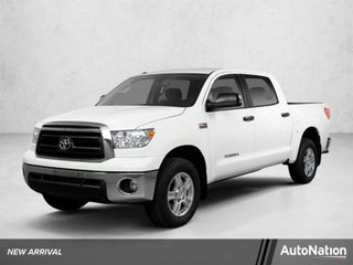 2013 Toyota Tundra 4WD Truck 4WD CrewMax Short Bed 5.7L FFV Platinum (Natl)
