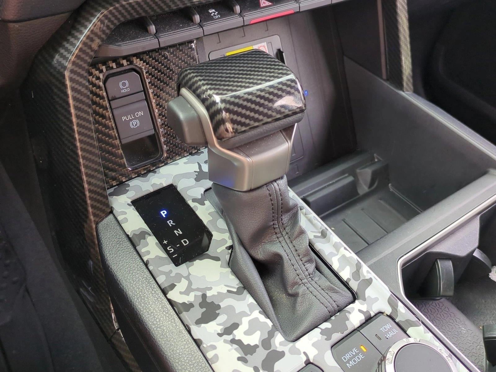 2025 Toyota Tundra 4WD 4WD SR5 CrewMax 5.5' Bed (GS)