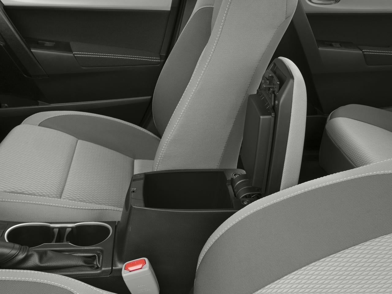 2017 Toyota Corolla XLE CVT (Natl)