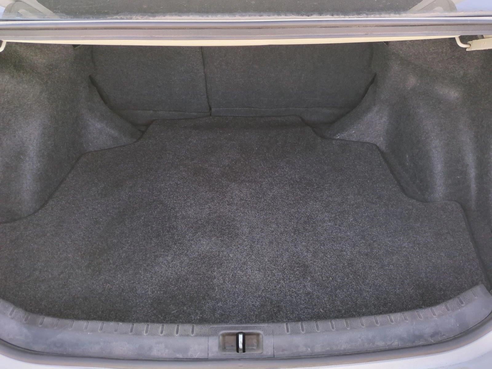 2017 Toyota Corolla SE CVT (Natl)