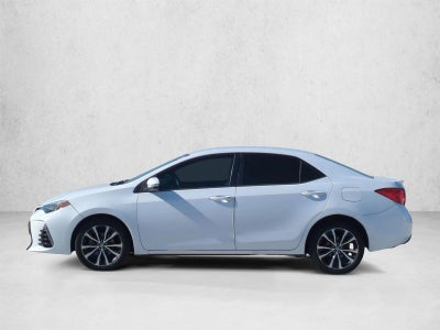 2017 Toyota Corolla SE CVT (Natl)