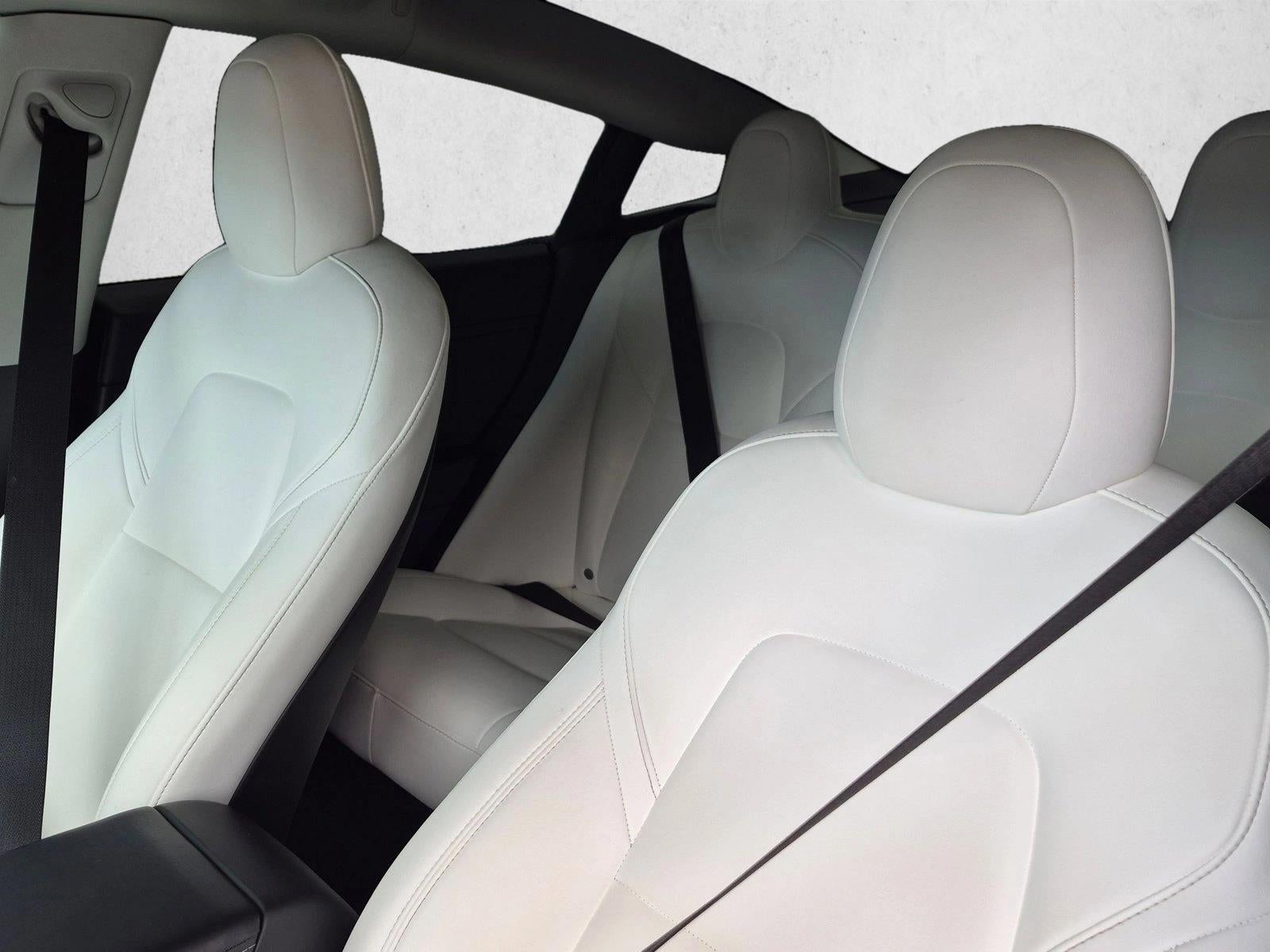 2022 Tesla Model 3 RWD