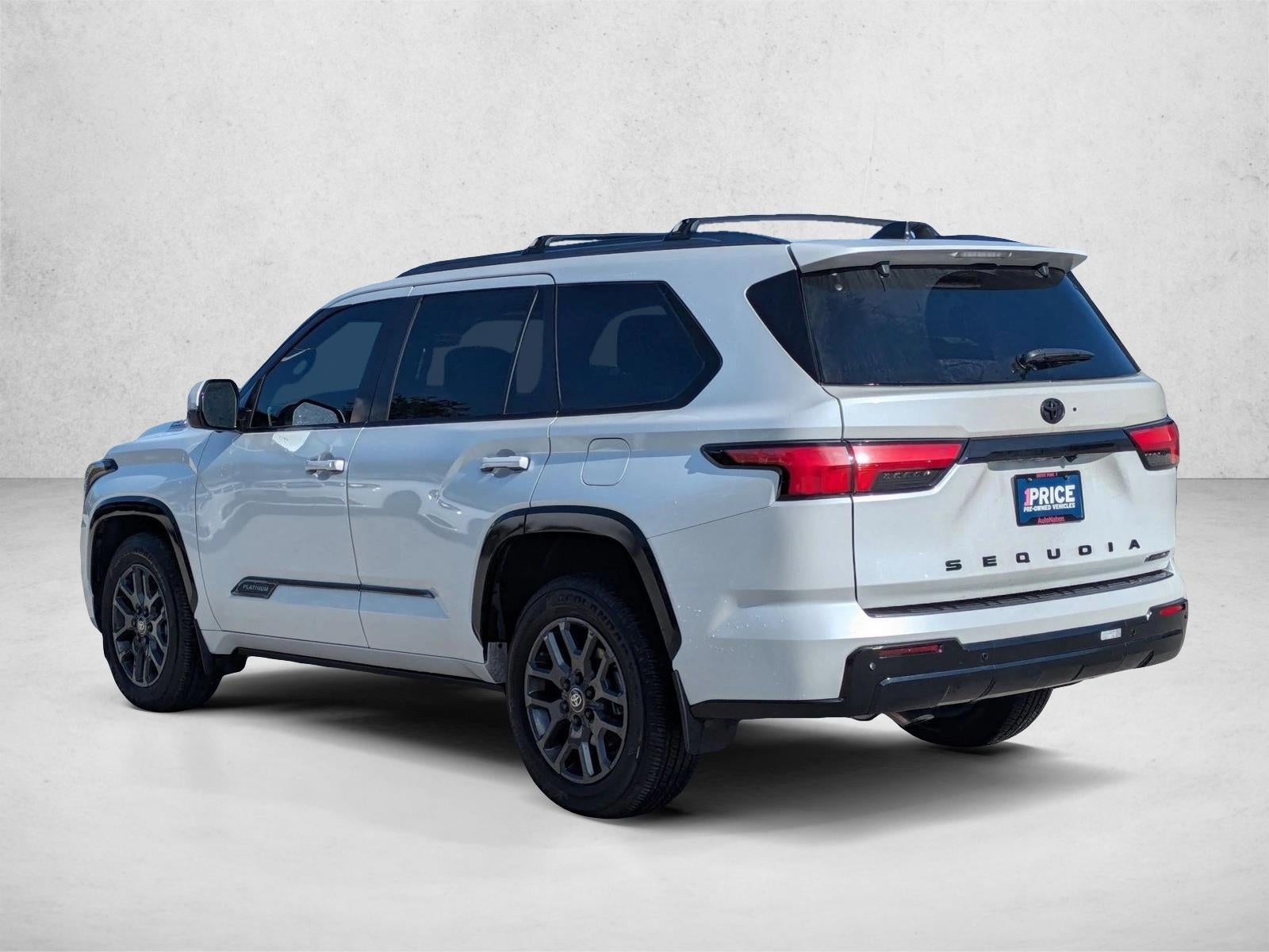 2025 Toyota Sequoia Platinum 4WD (Natl)