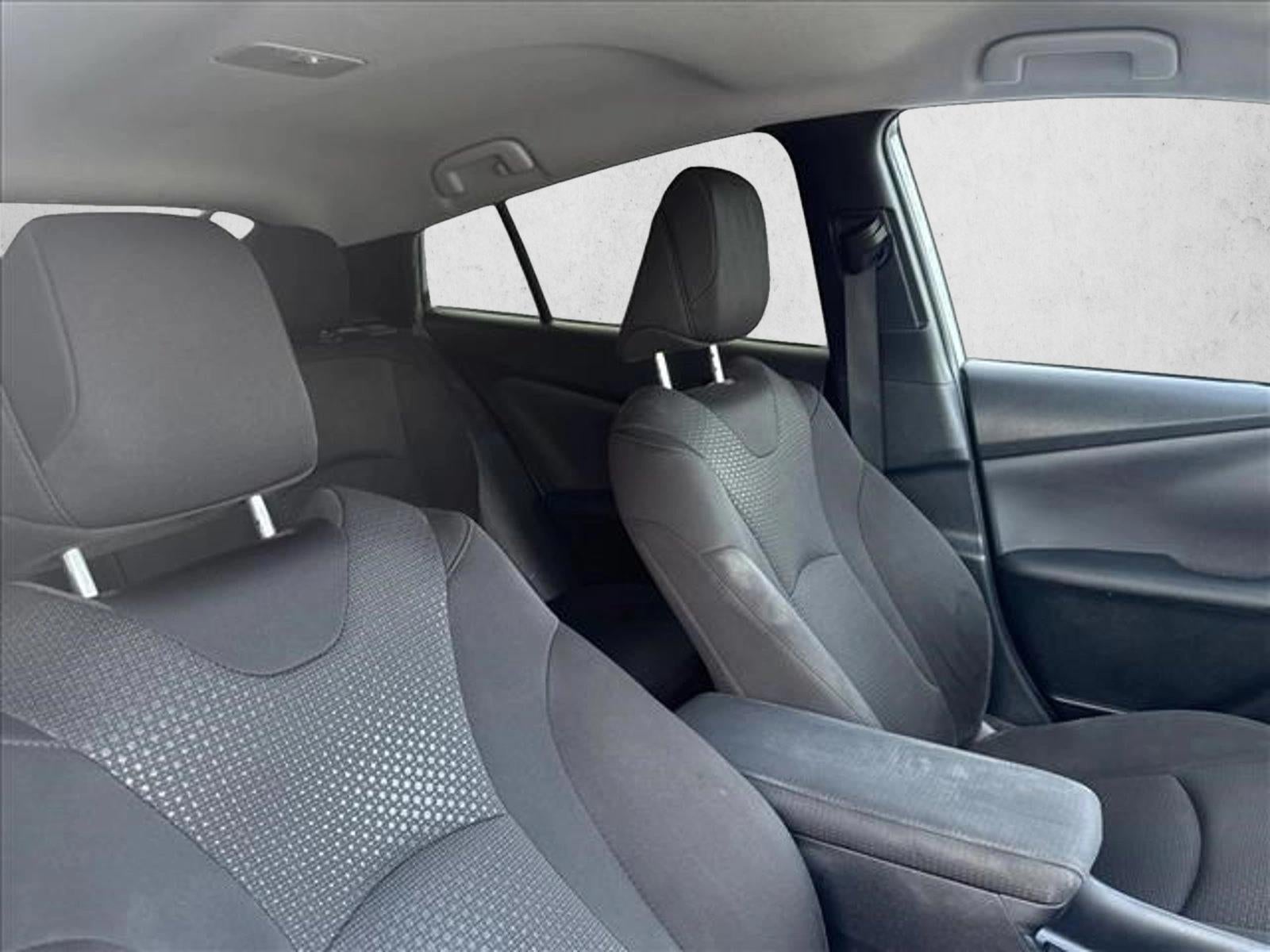 2021 Toyota Prius LE (Natl)