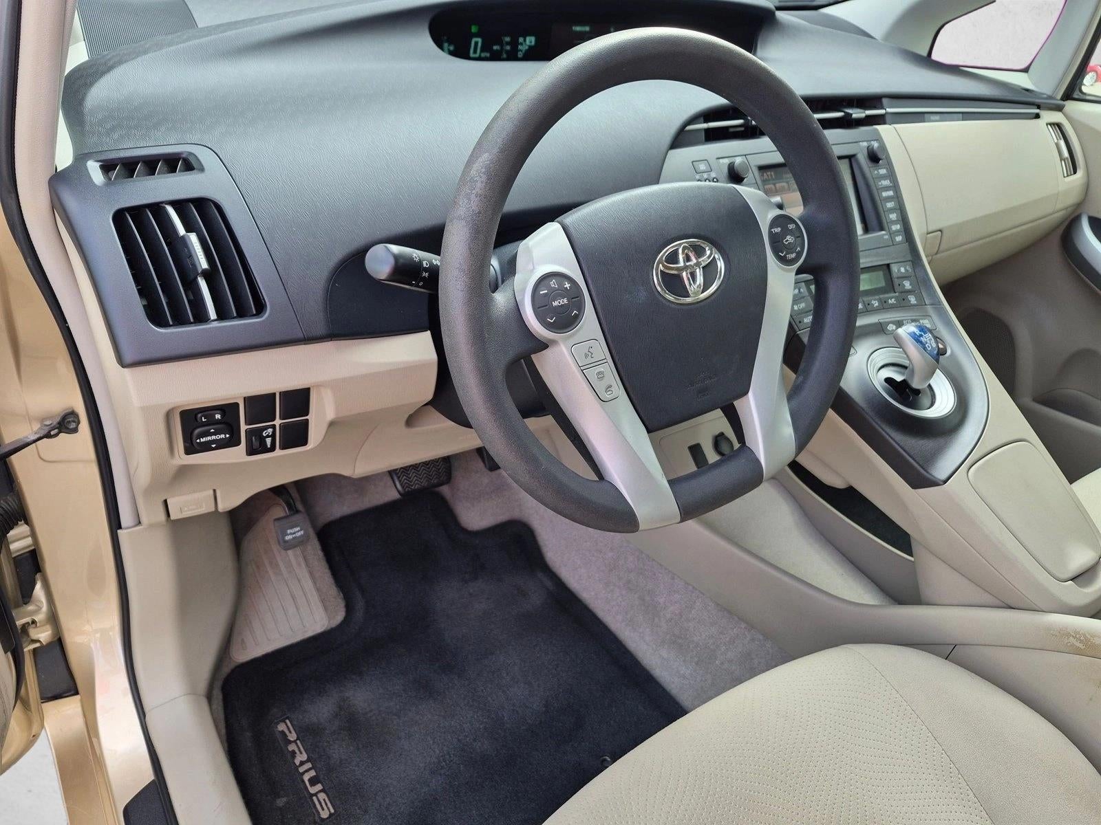 2010 Toyota Prius 5dr HB III (Natl)
