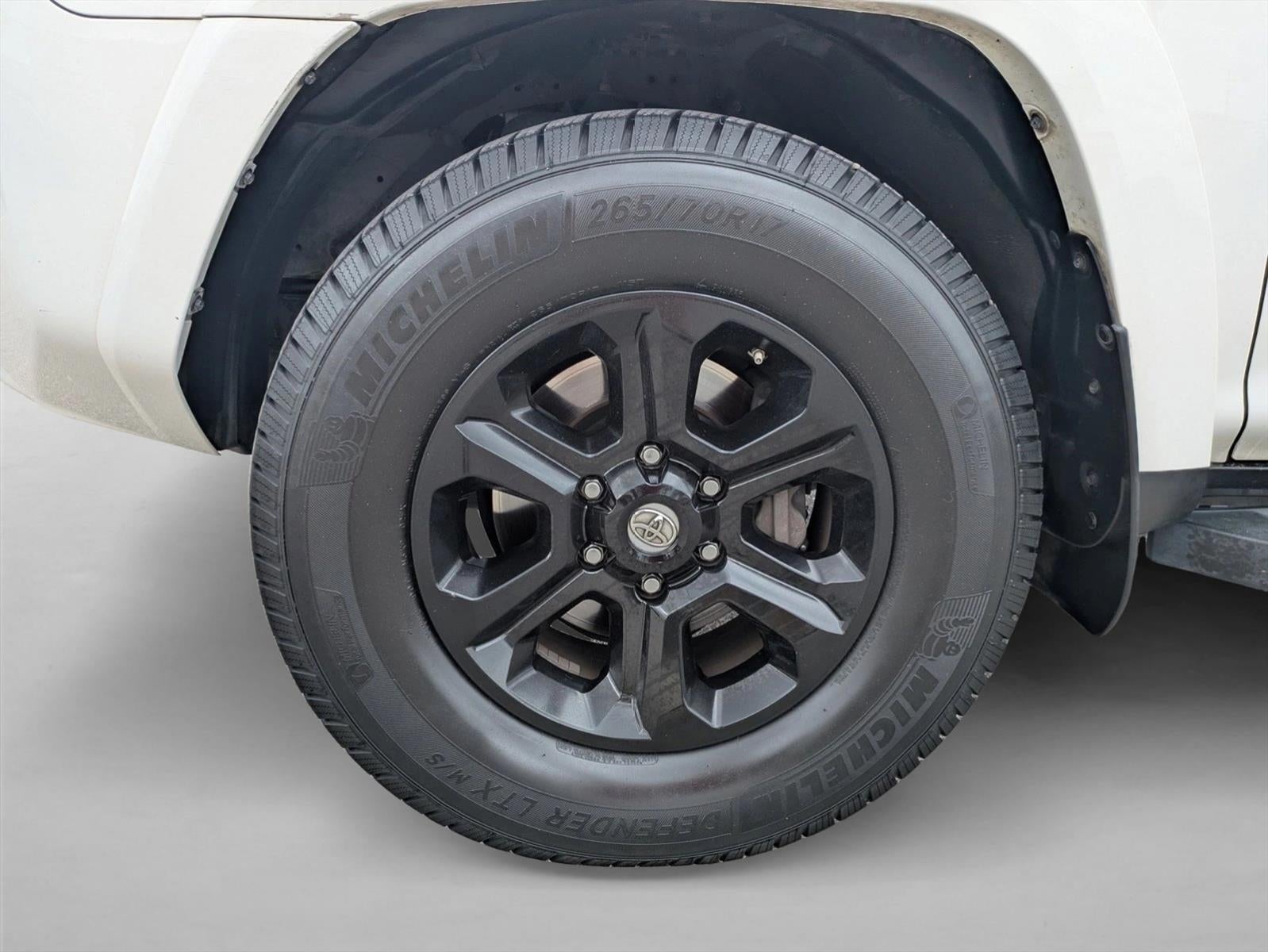 2014 Toyota 4Runner RWD 4dr V6 SR5 (Natl)