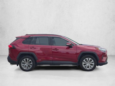 2022 Toyota RAV4 Hybrid XLE Premium AWD (Natl)