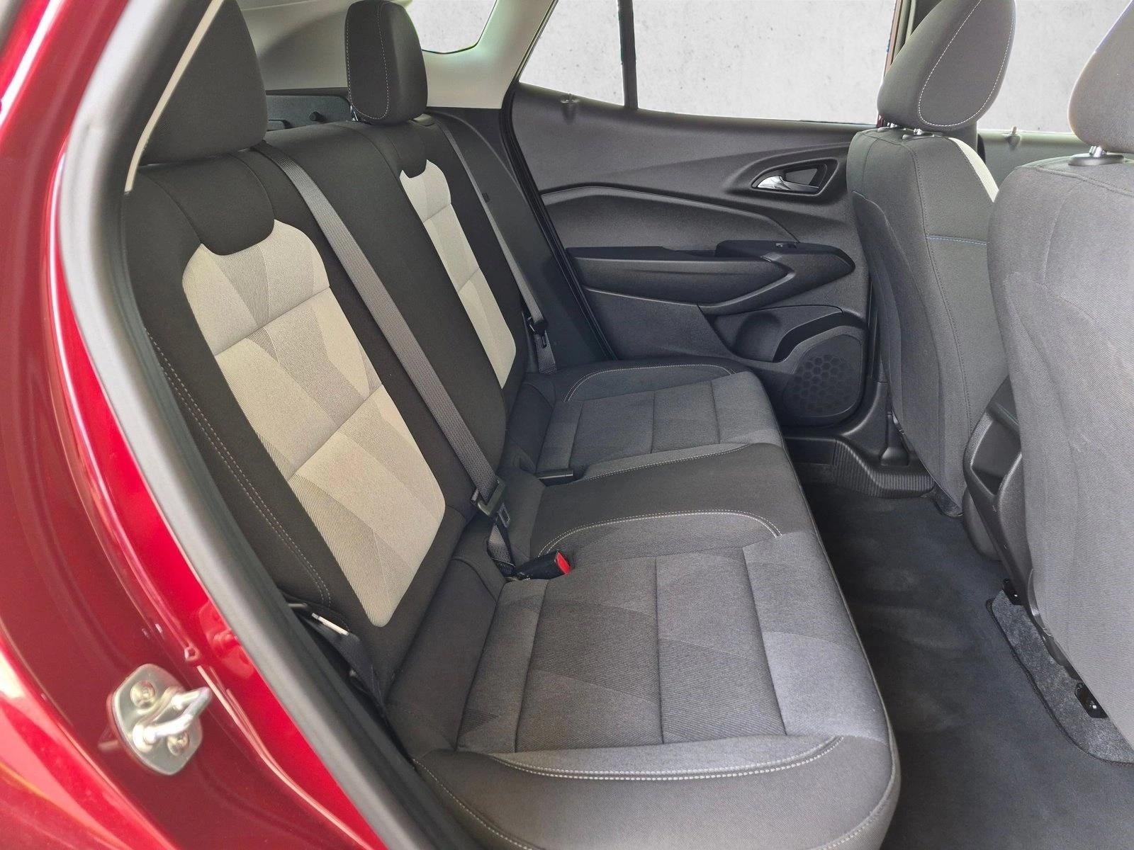 2025 Chevrolet Trax FWD 4dr LS