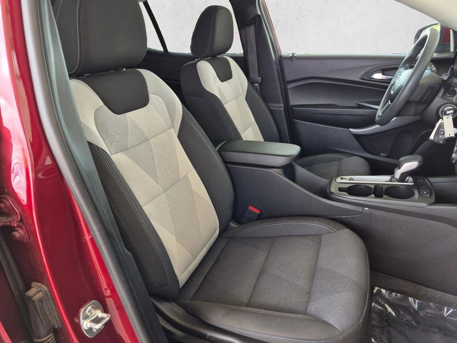 2025 Chevrolet Trax FWD 4dr LS