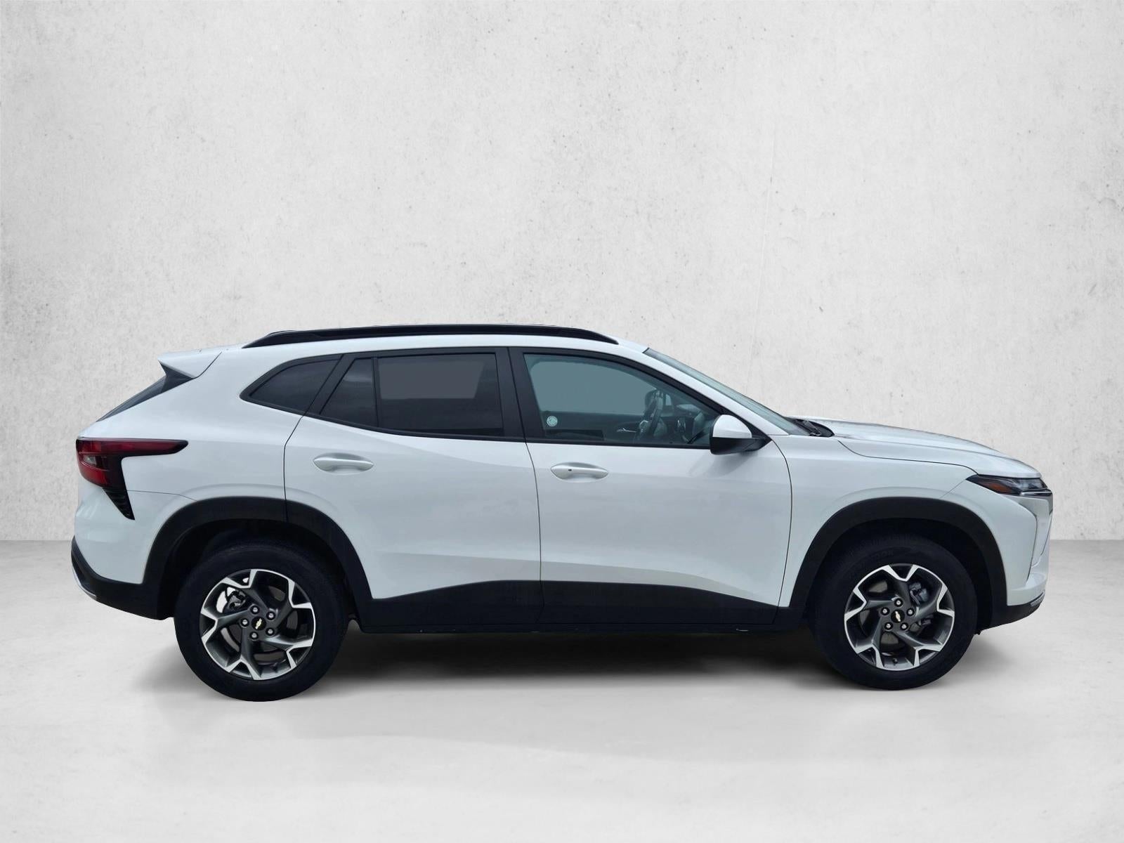 2025 Chevrolet Trax FWD 4dr LT