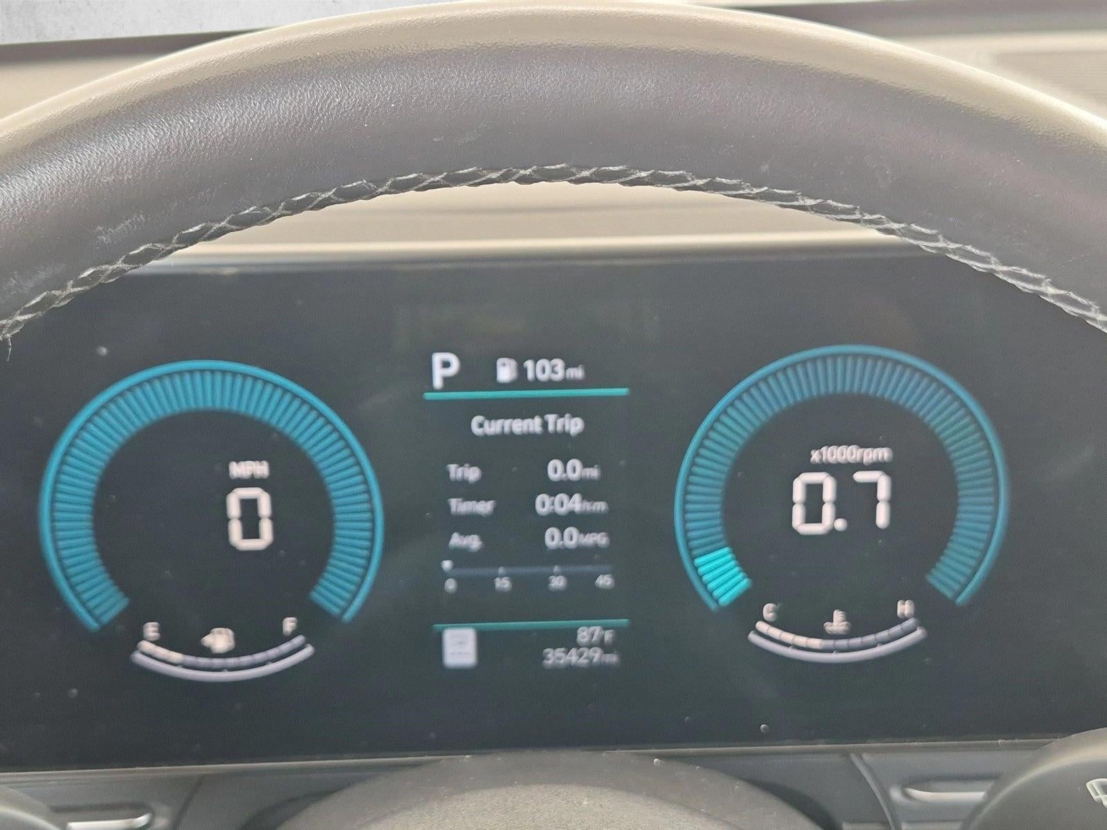 2025 Hyundai KONA SEL FWD