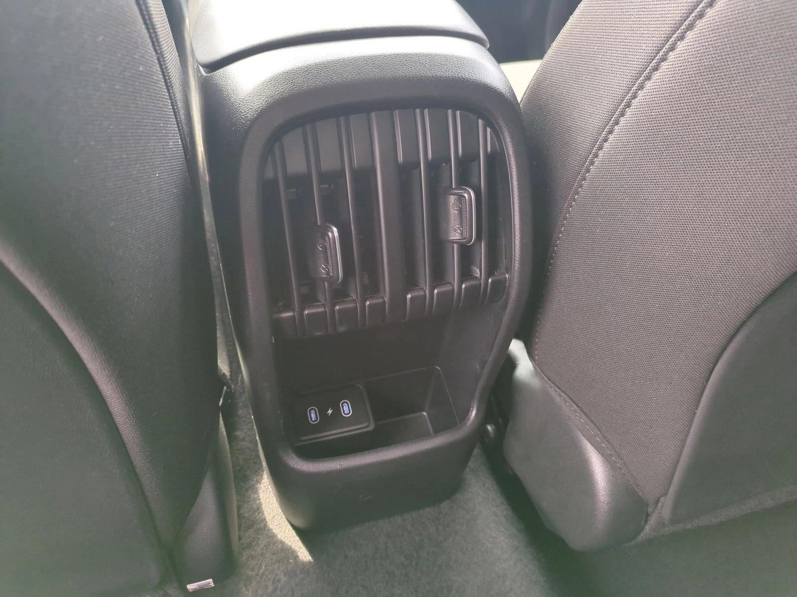 2024 Hyundai KONA SEL FWD