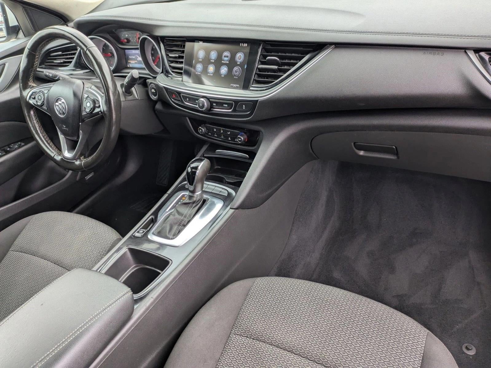 2018 Buick Regal Sportback Preferred FWD