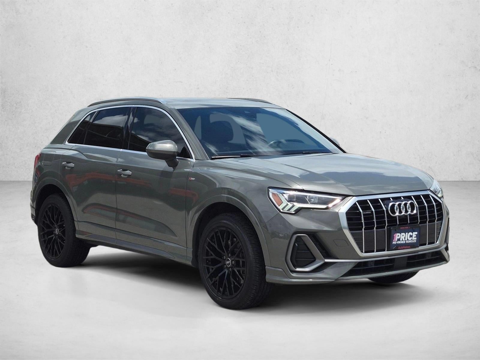 2022 Audi Q3 S line Premium Plus 45 TFSI quattro