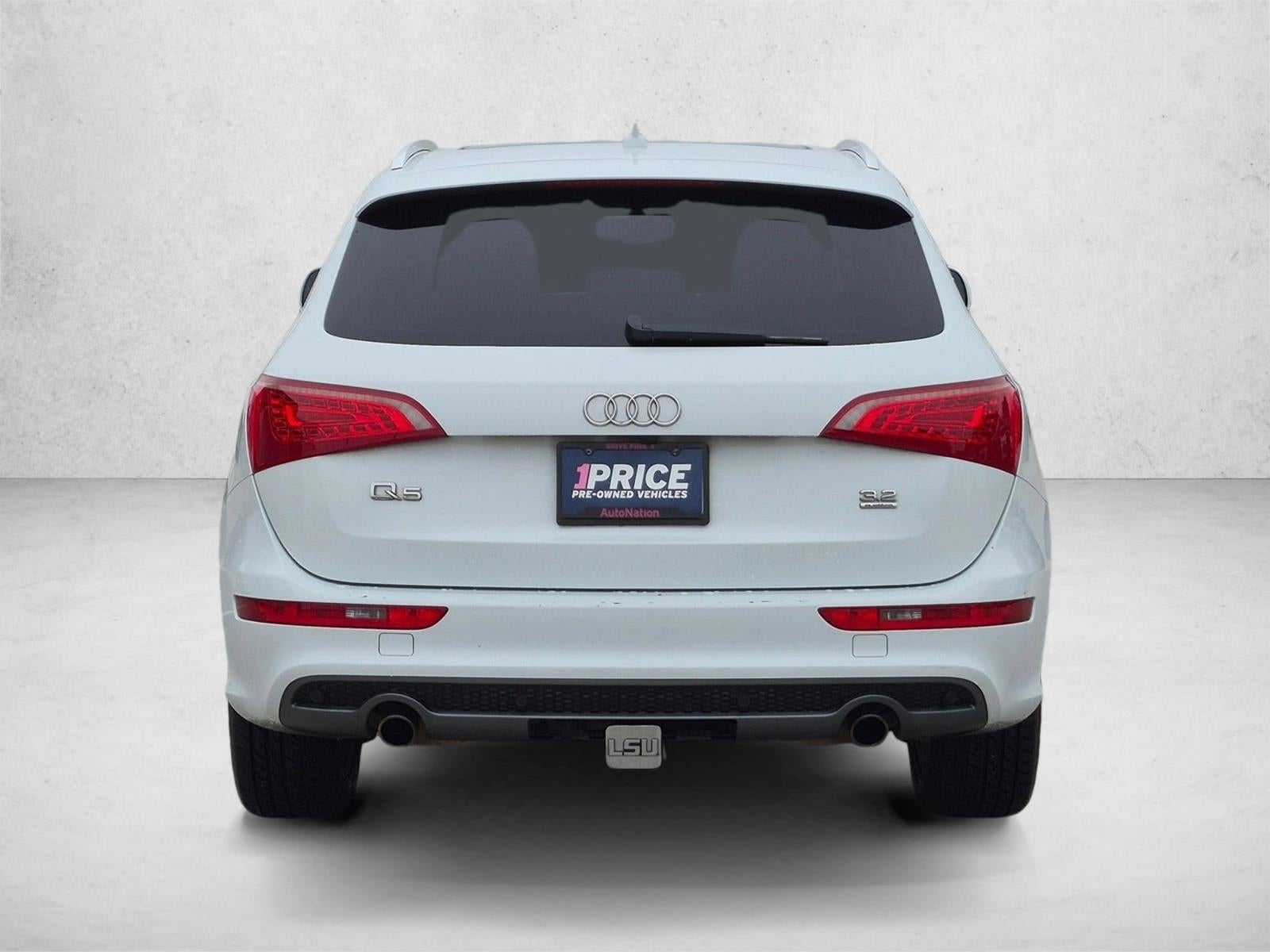 2012 Audi Q5 quattro 4dr 3.2L Prestige