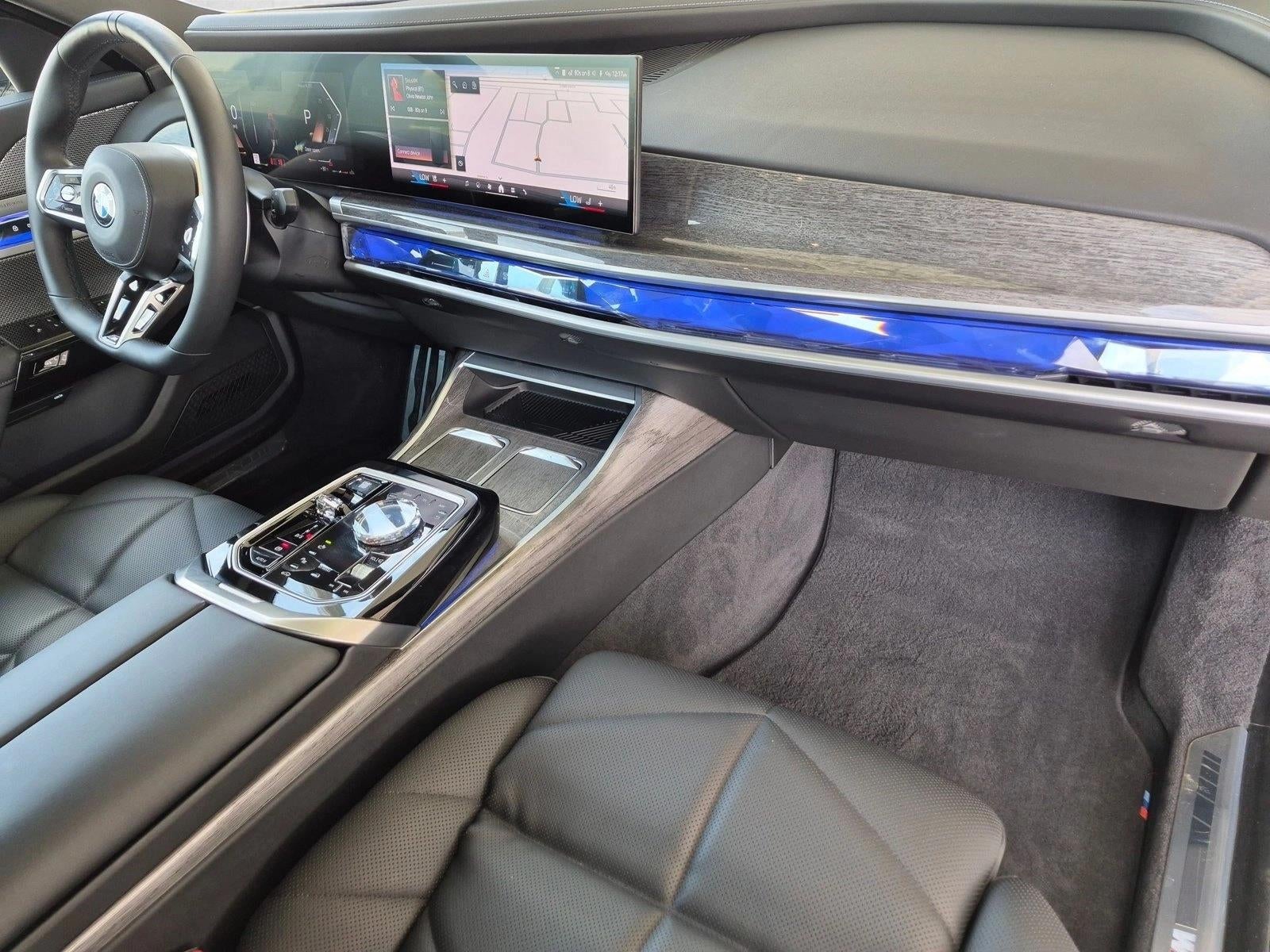 2024 BMW 740i Sedan