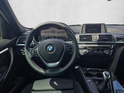 2017 BMW 330i Sedan