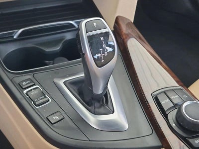 2017 BMW 330i Sedan