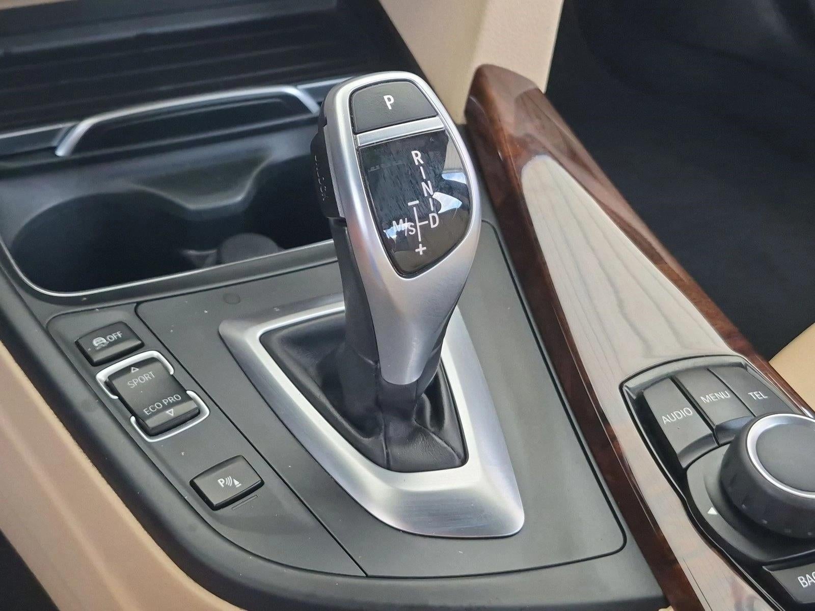 2017 BMW 330i Sedan