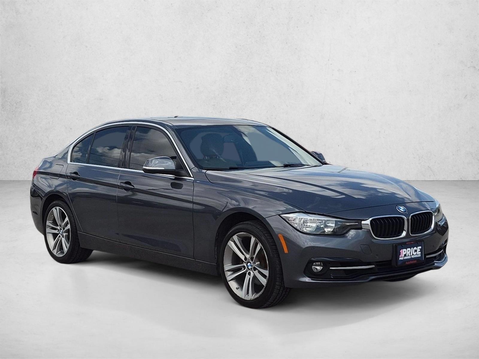 2017 BMW 330i Sedan